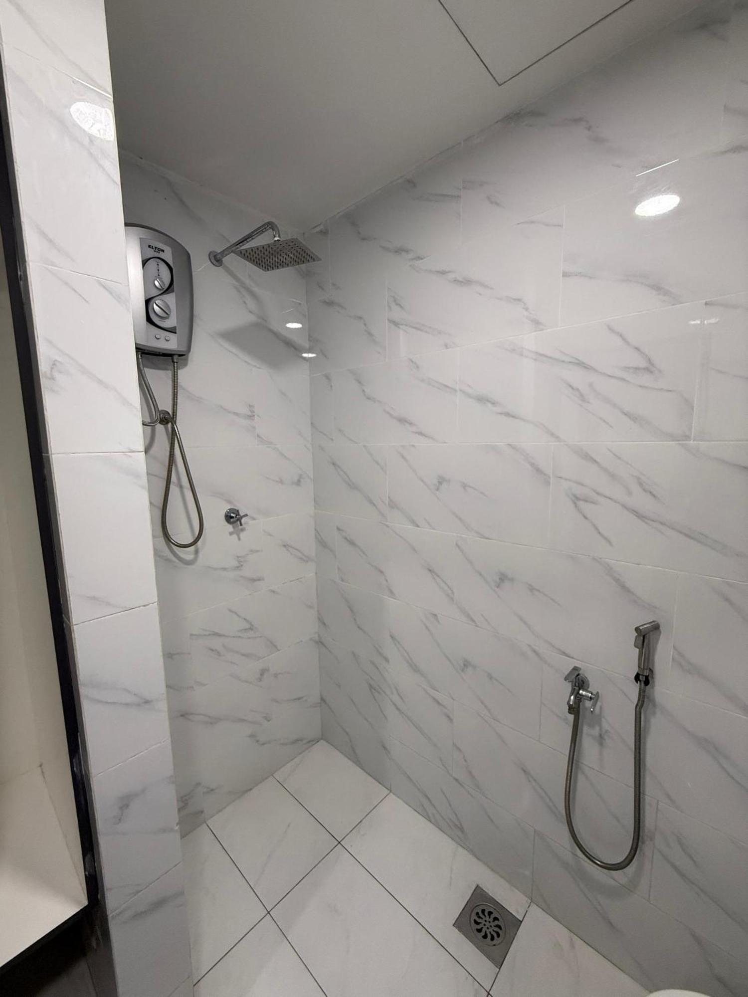 Prime Suite At Ampang - Individual Private Rooms Kuala Lumpur Zewnętrze zdjęcie