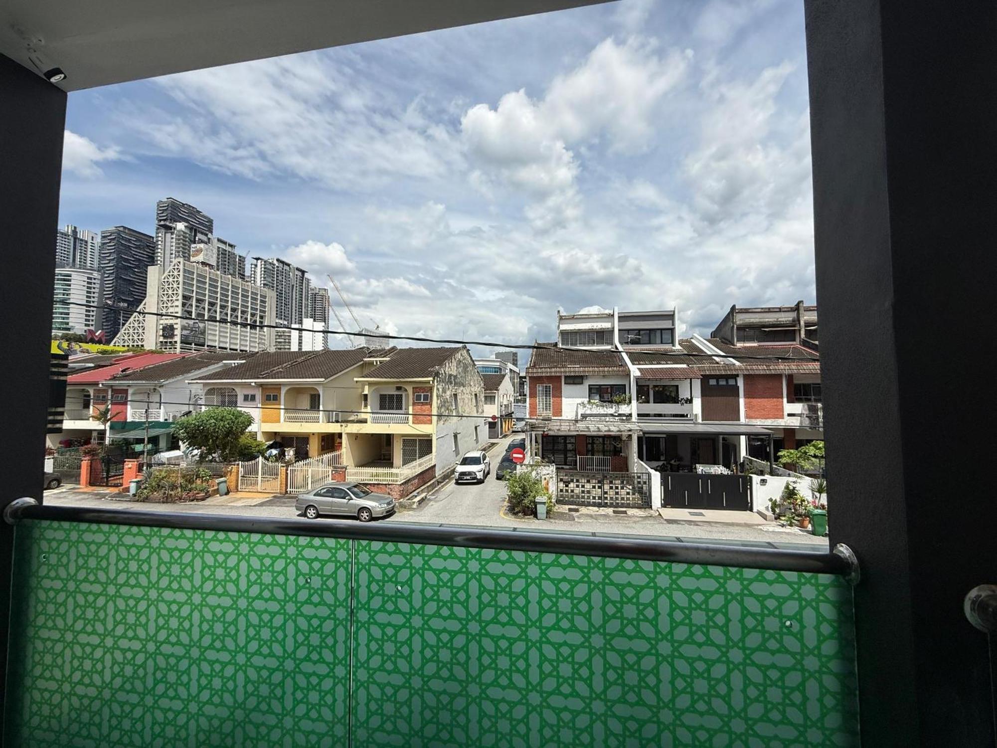 Prime Suite At Ampang - Individual Private Rooms Kuala Lumpur Zewnętrze zdjęcie